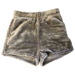 Cozy Fleece Shorts in Gray